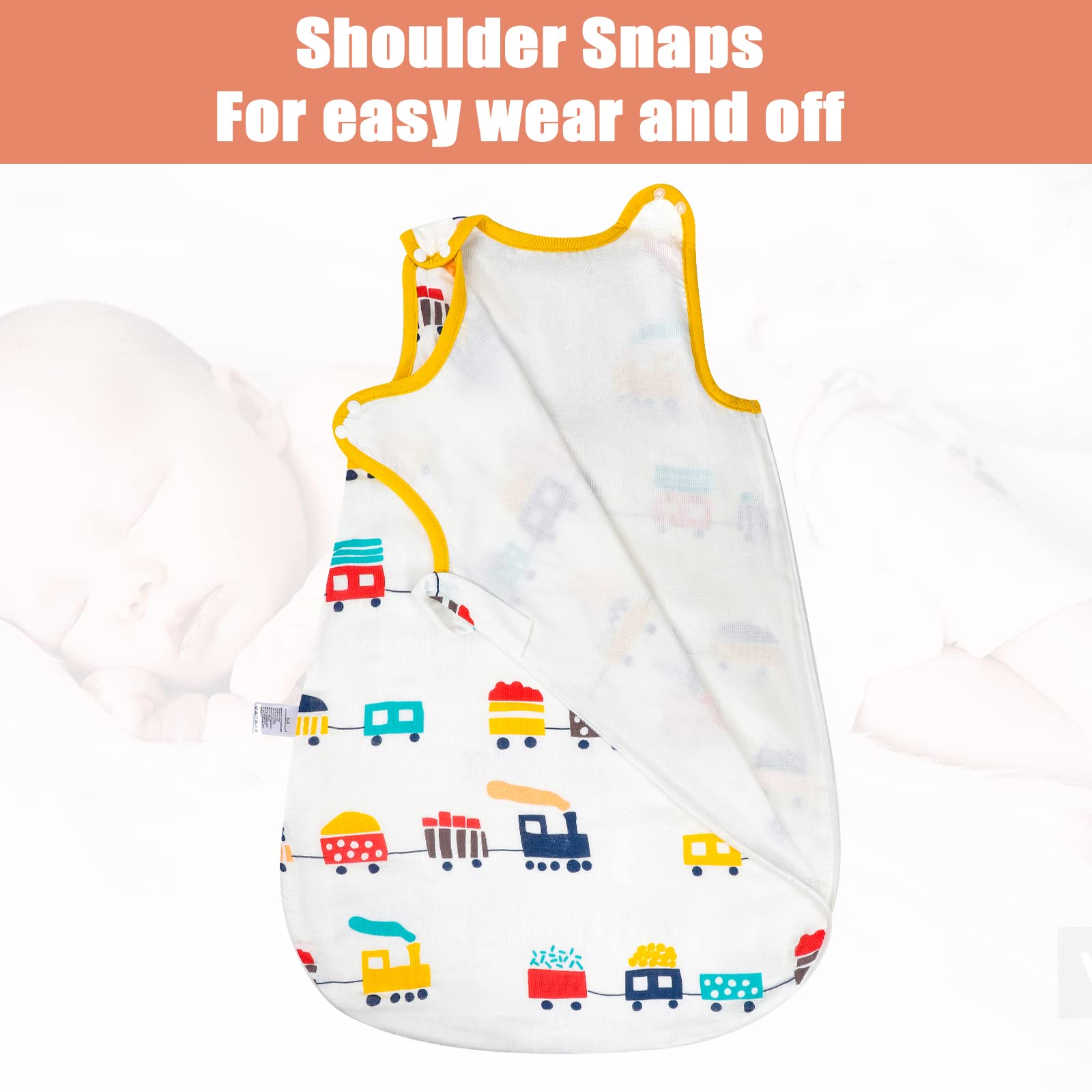 MOEMOE BABY full-length two-way zipper allows flat placement and quick access.