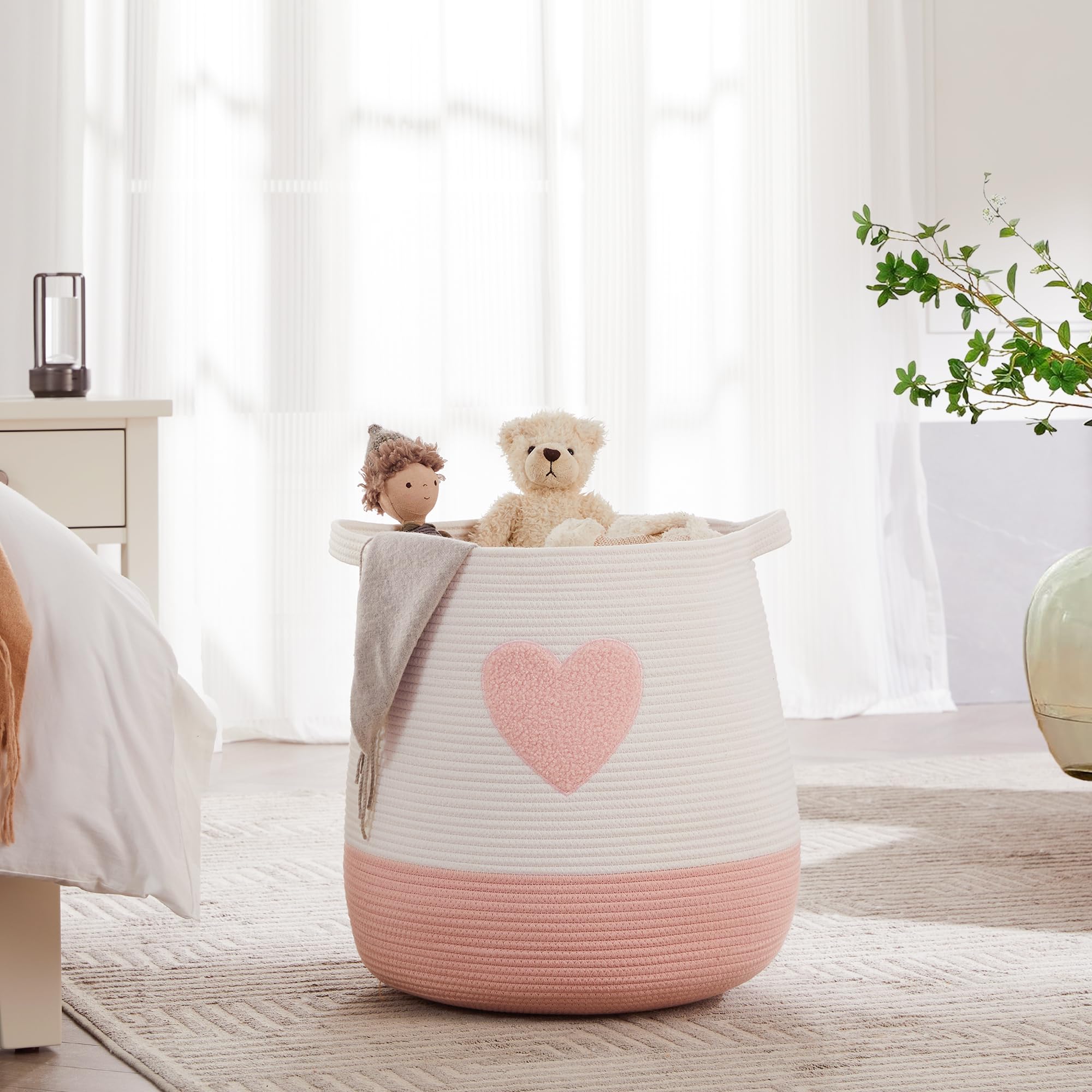 MOJOSCEND pink basket handles closeup showing soft yet sturdy support