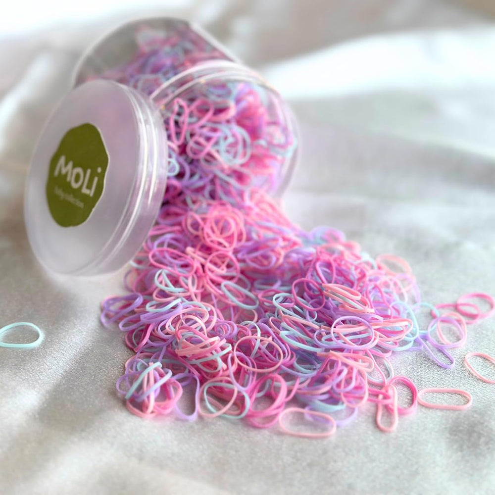 MoLi Baby Collection storage box keeps elastics organized and safe.