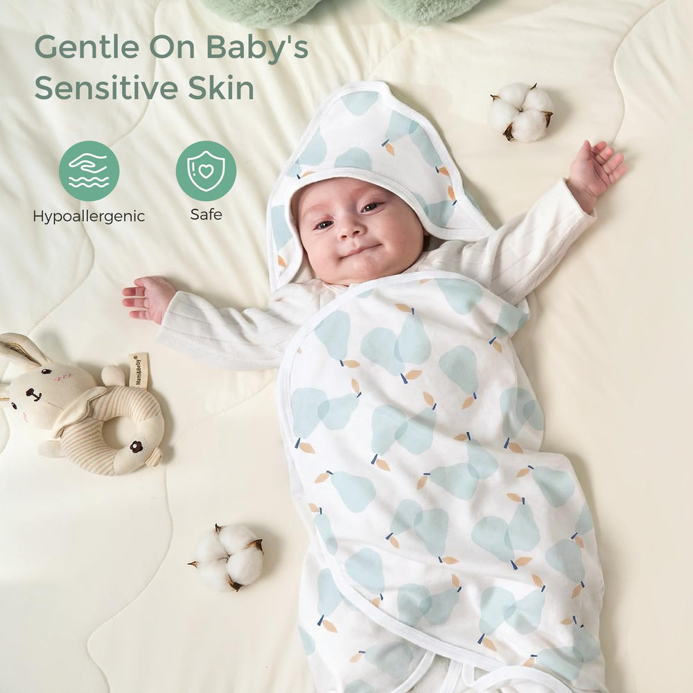 Momcozy Starry Sky pattern hooded towel for playful bath time