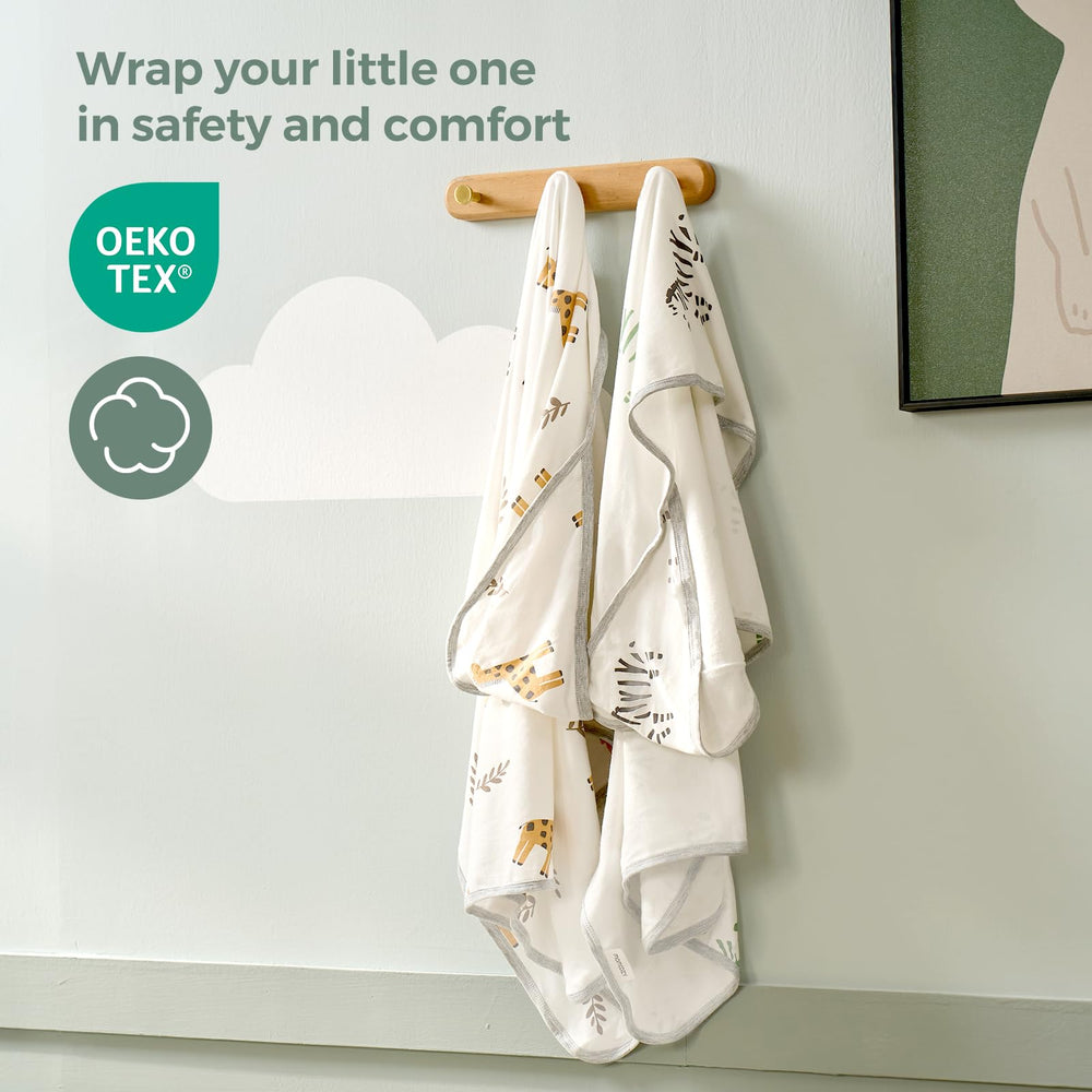 Momcozy Best Wishes bright pattern design stimulates baby visual development