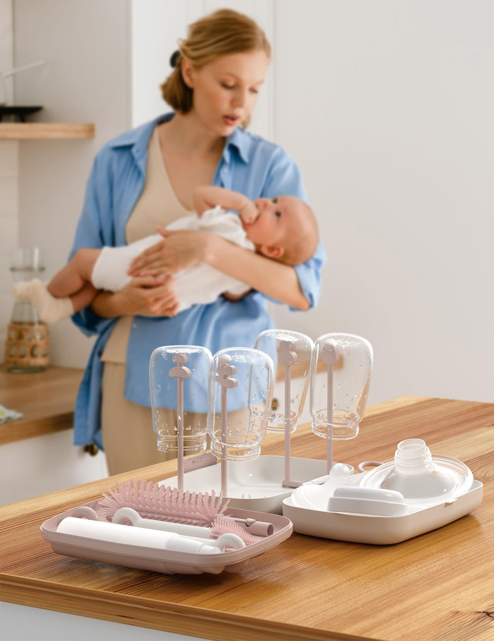 Momcozy bottle brush set packaged layout showing all components.