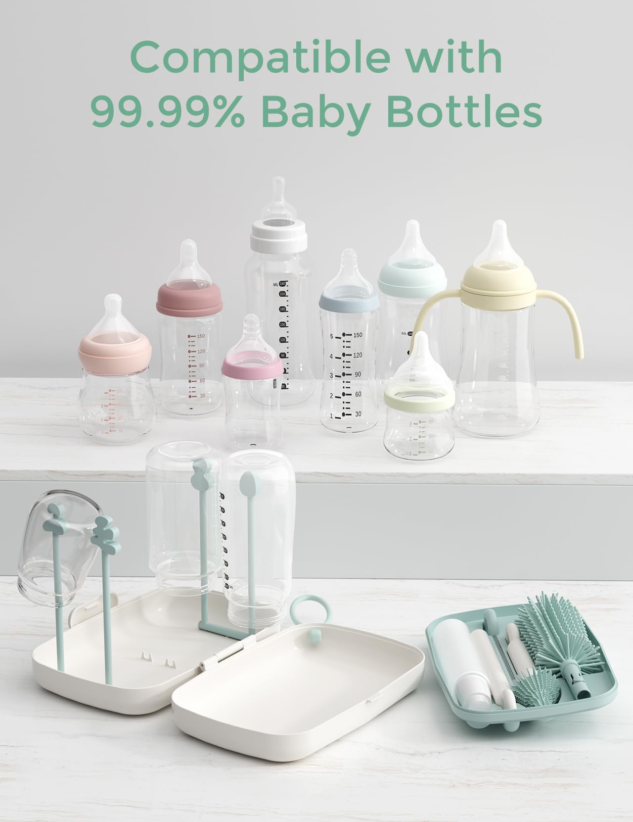 Momcozy Bottle Brush Set straw brush cleans narrow straw interiors.
