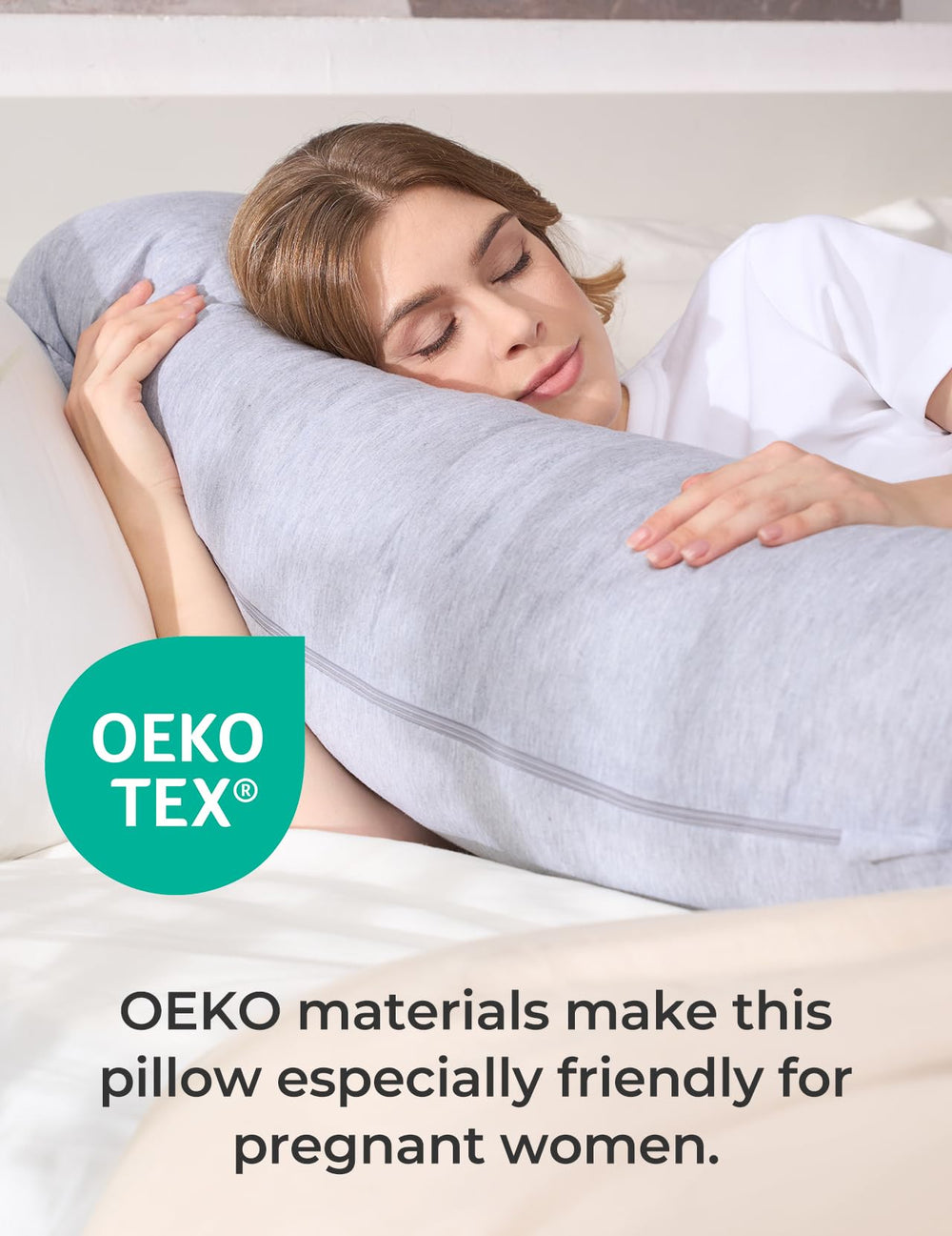 Momcozy machine-washable cover enables easy cleaning after daily use.