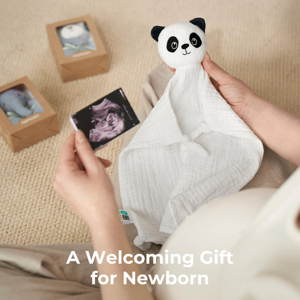 Momcozy Lovey gift-box presentation makes a perfect newborn gift.