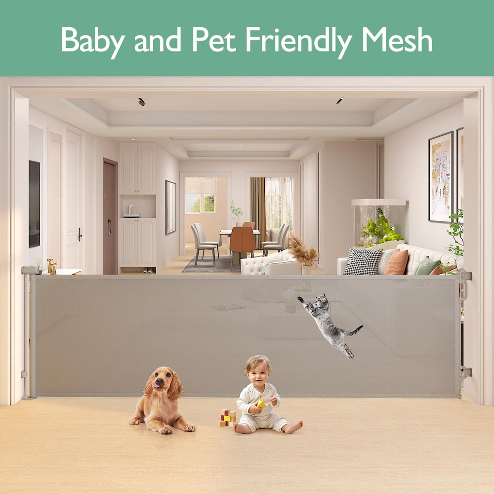 Momcozy no bottom rail design reducing tripping hazards in busy homes.