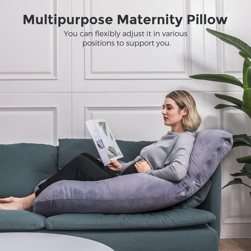 Momcozy leg-and-knee comfort area promotes proper leg elevation during sleep.
