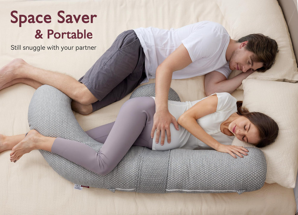 Postpartum bottle-feeding comfort supported by the pillow