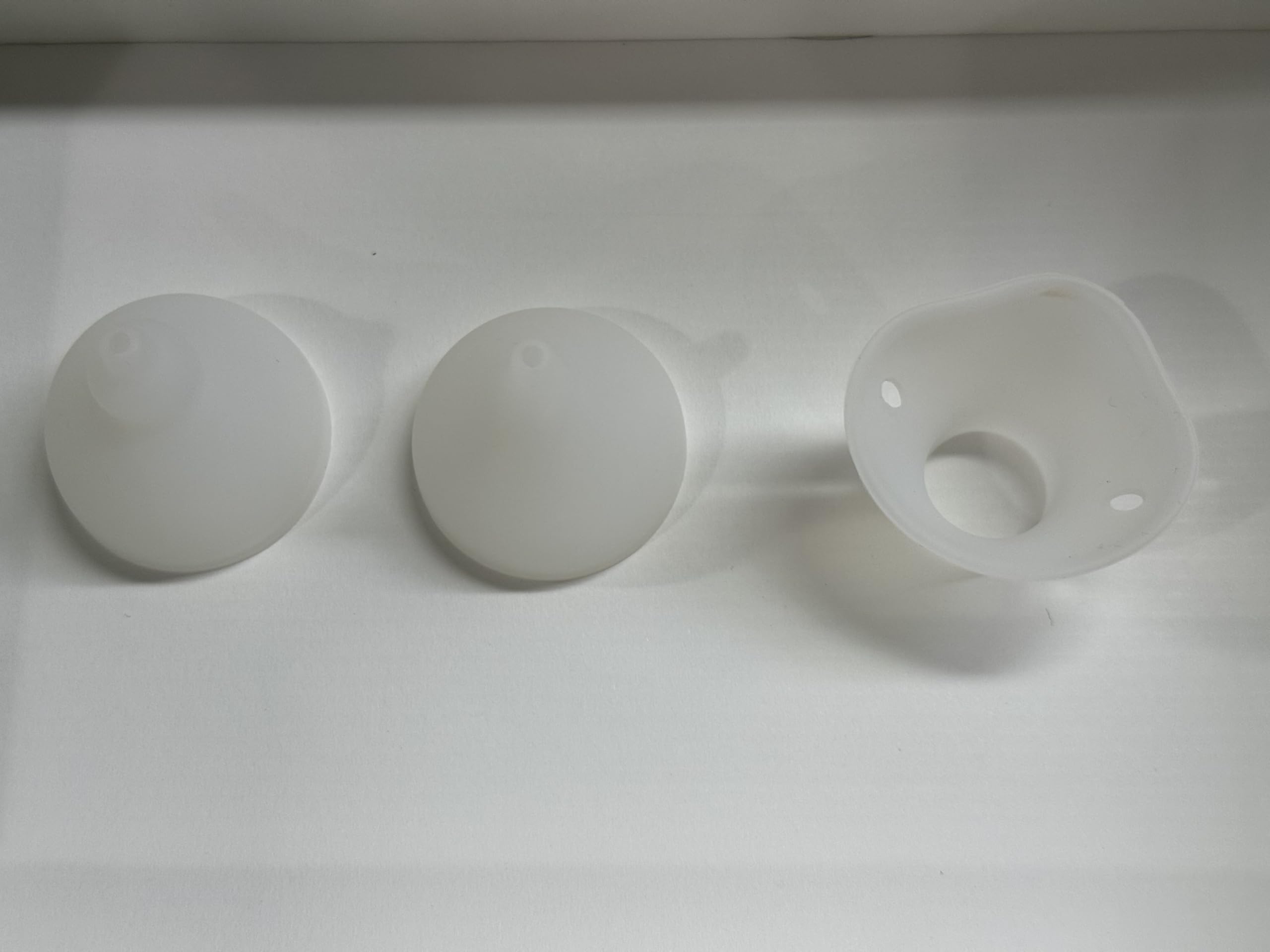 Momcozy silicone nozzles for BreezyClear offer gentle nasal cleaning during congestion.