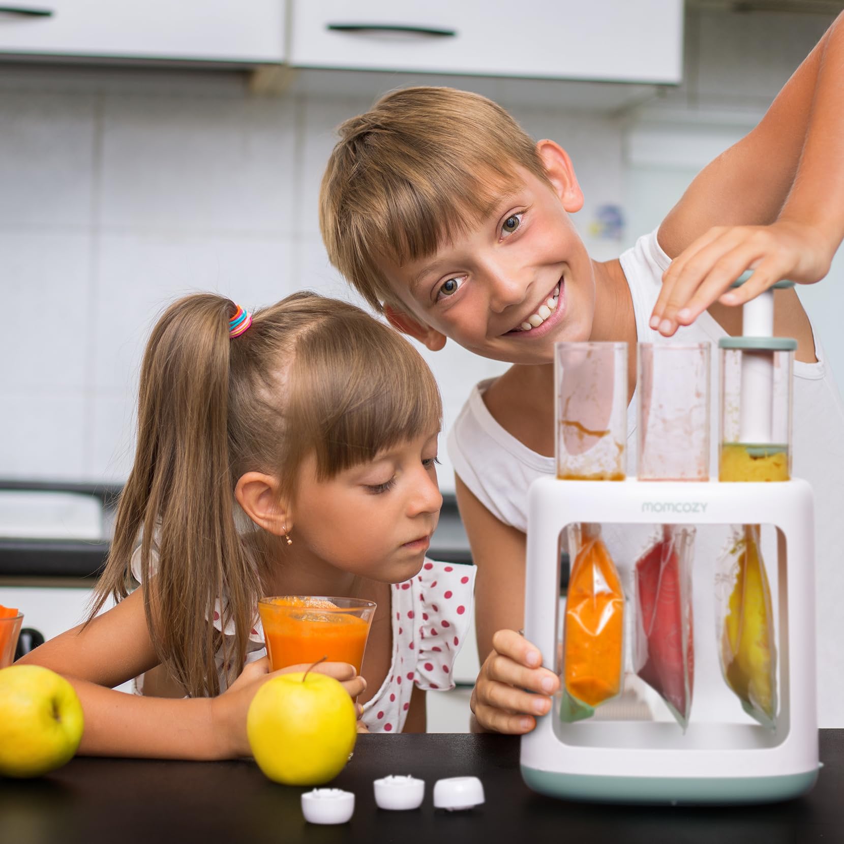 Momcozy Squeeze Station is dishwasher-safe for quick cleanup.