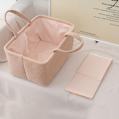 MOMIGO foldable divider keeps the main compartment organized into three zones.