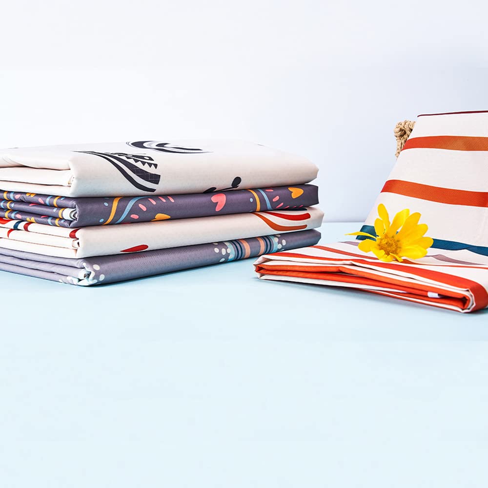 MOMIGO odorless polyester keeps meals worry-free.