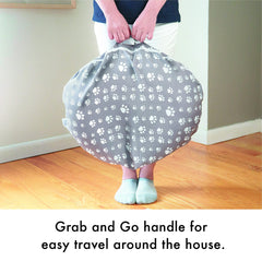 Mommy Leche pillow cover is machine washable for quick, hassle-free cleanup.