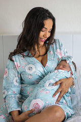 MOMMY O CLOCK loose-fit maternity design, easy movement during feeds