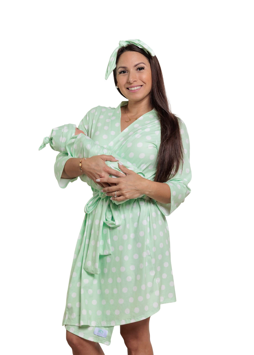 MOMMY O CLOCK maternity robe in milk silk for comfortable hospital photos.