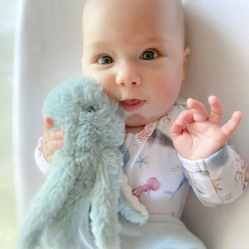 MON AMI Oda gift-ready octopus lovey for baby showers
