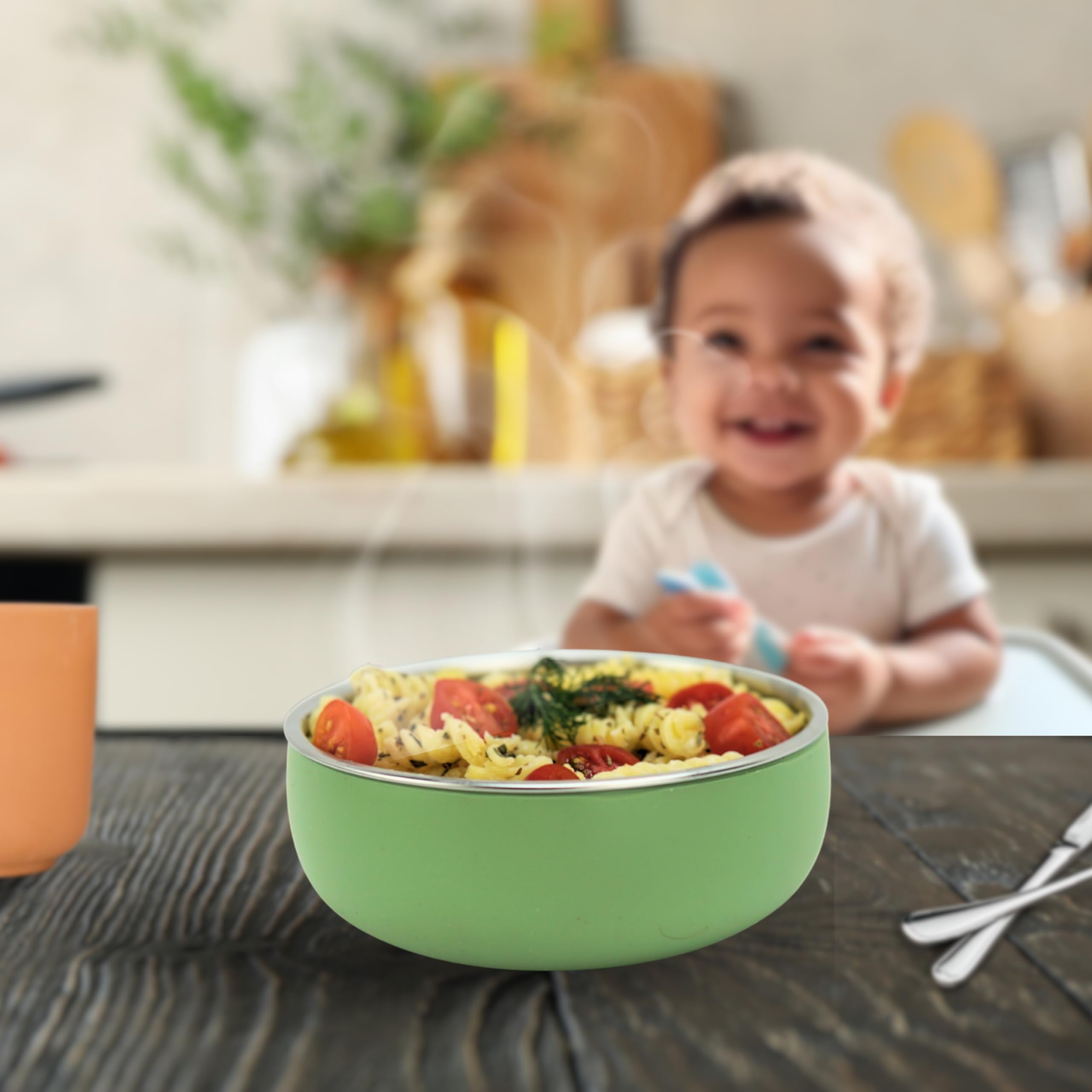 Monkey Proof soft-touch silicone minimizes clatter when bowls set on hard surfaces.
