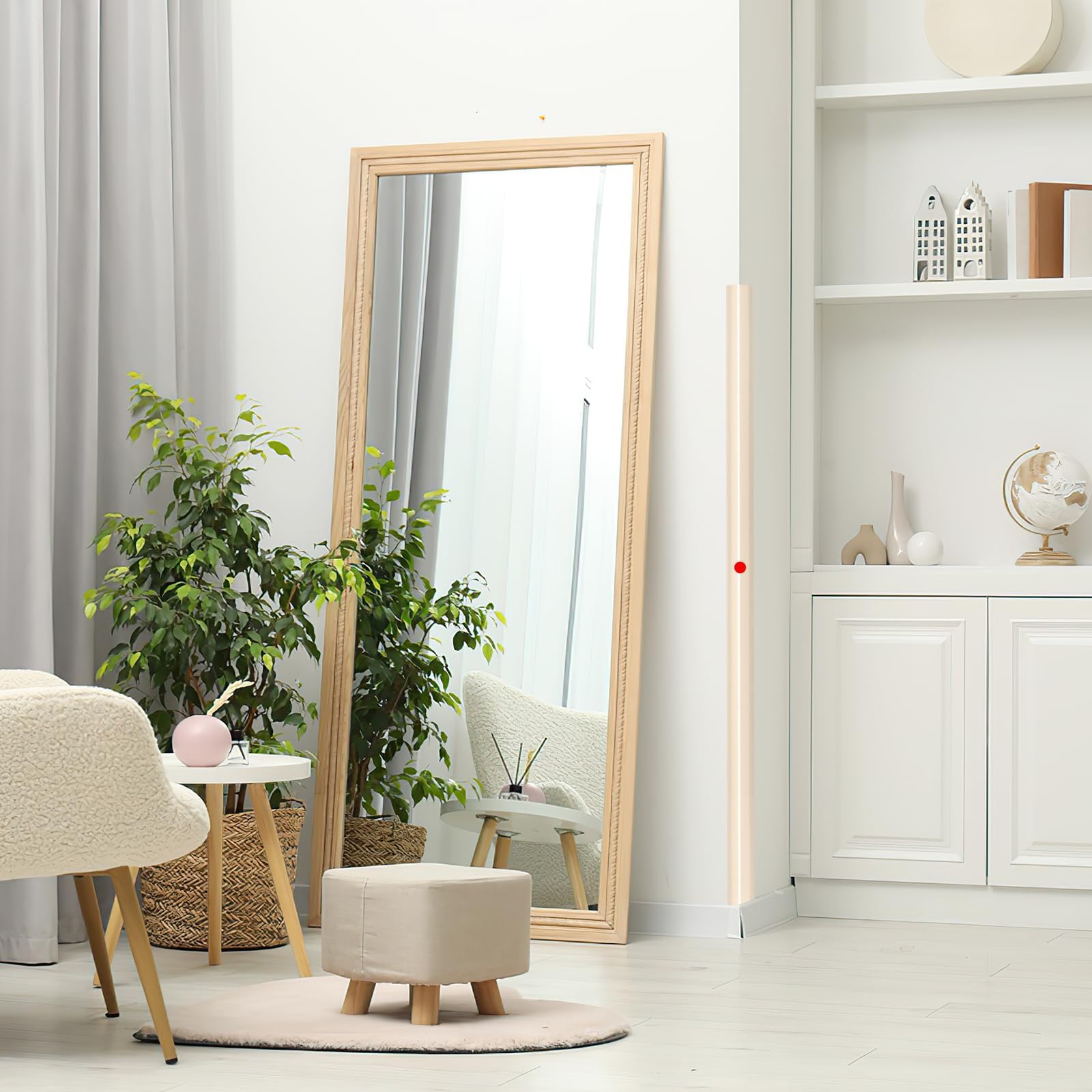 MONOID 89-degree corner guard ensures snug wall fit