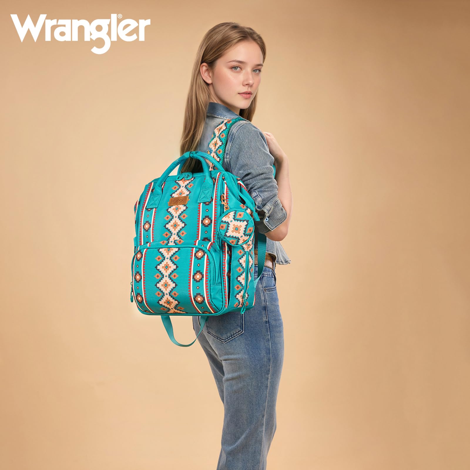 Adjustable padded shoulder straps on Montana West Wrangler diaper bag for comfort