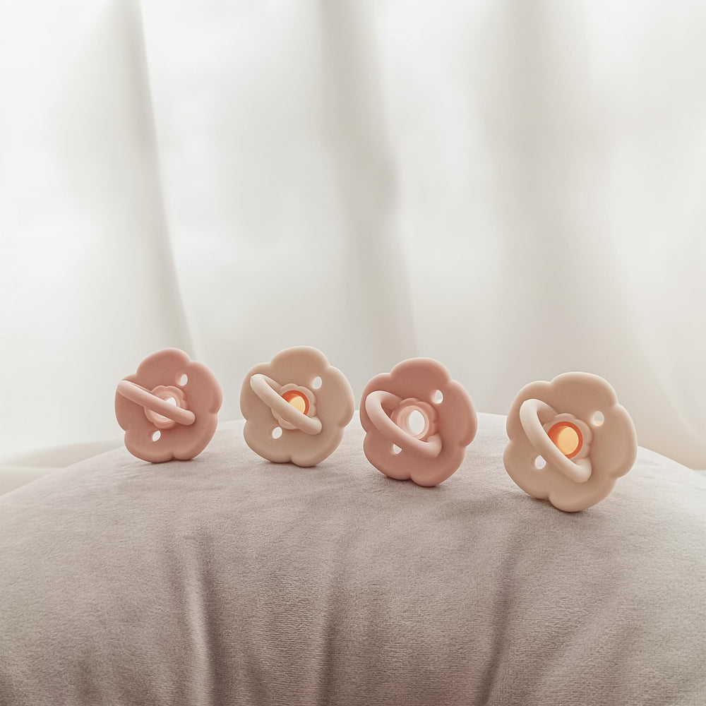Moonkie skin-like texture silicone offers a soft soothing feel.