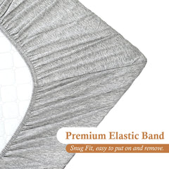 Moonybaby crib sheet demonstrates easy-on, easy-off snug fit.