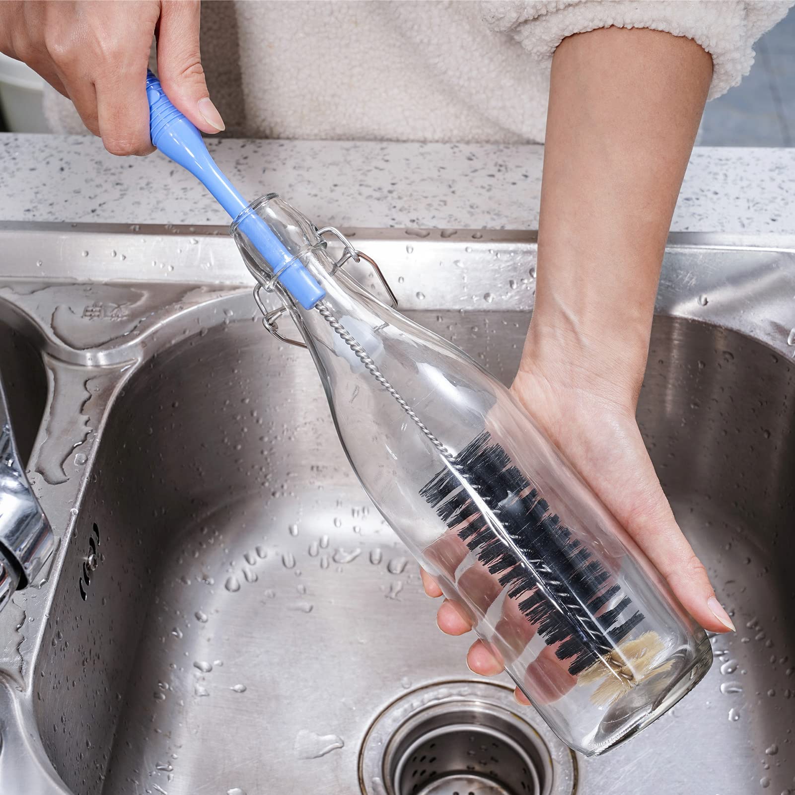 MOSOLAN two-pack bottle brushes ready for multiple cleaning tasks