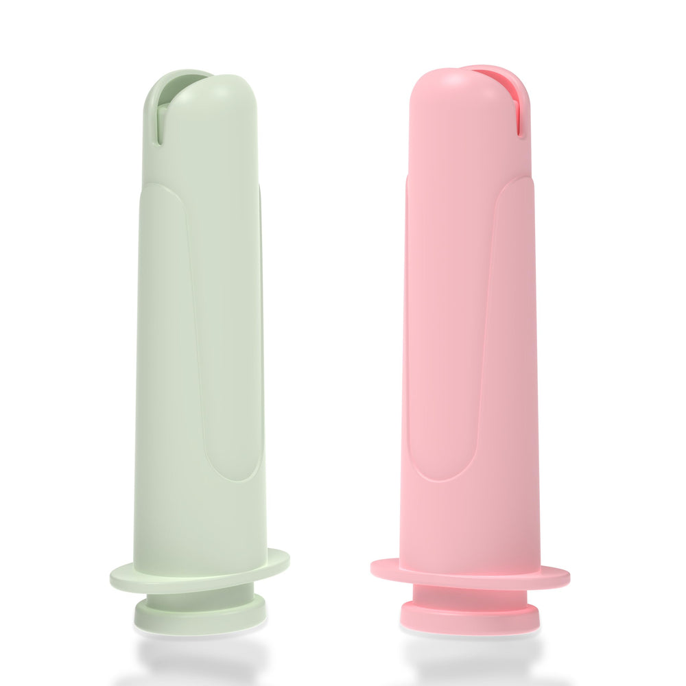 Mottery SafeInsert applicator compatible with different menstrual disc sizes for versatility.