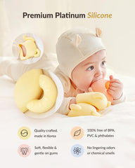 MOYUUM teether with wrist strap for secure wear and reduced drop risk.