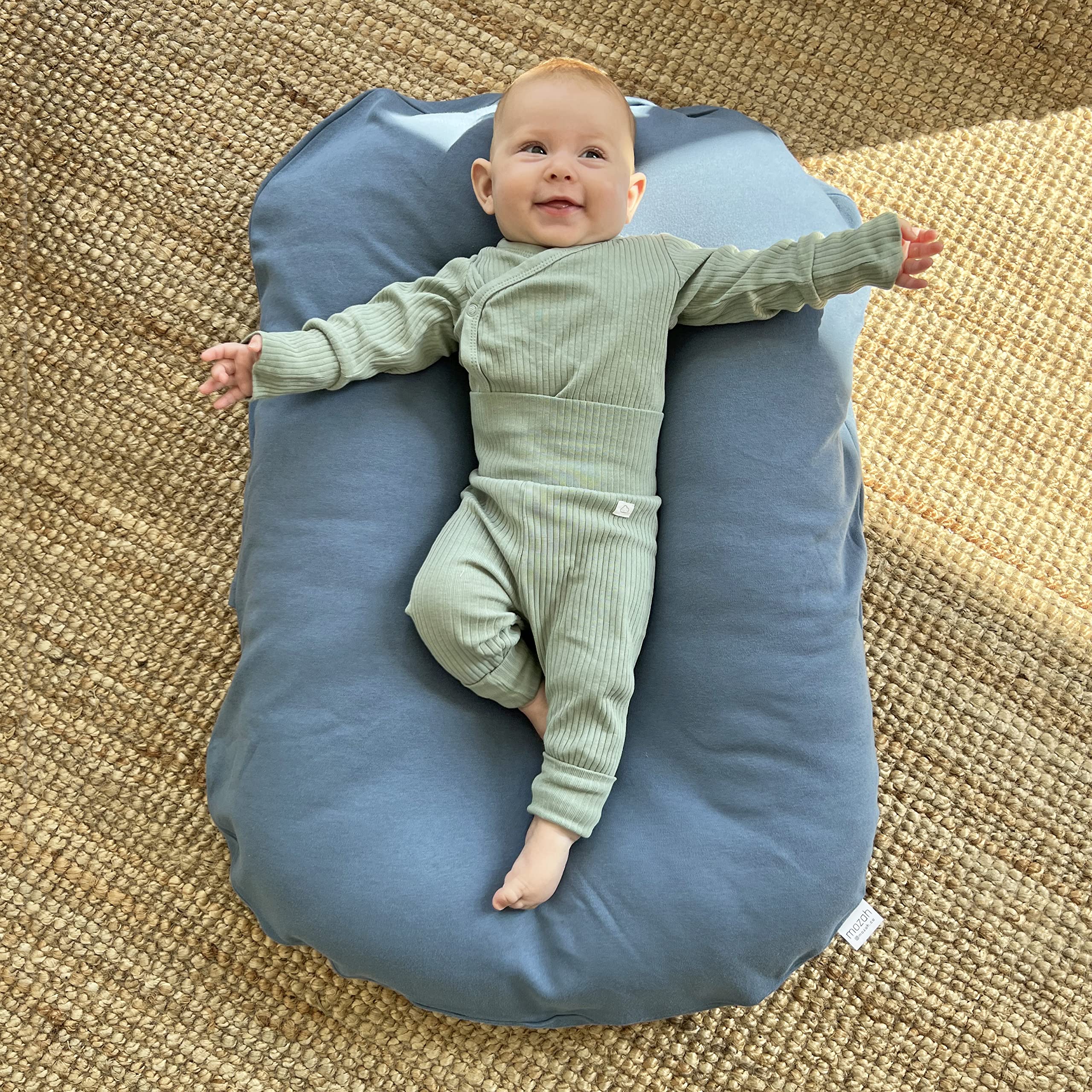 MOZAH removable, machine-washable slipcover for quick cleanup between naps.