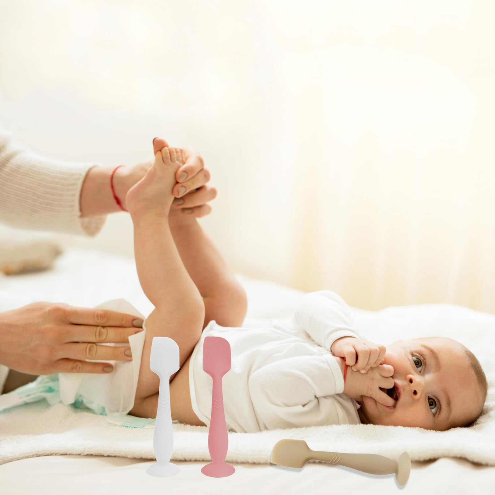 MSVP easy-clean diaper cream applicator for hygienic diaper changes