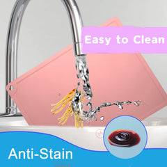 Mudocp placemats are dishwasher-safe for quick cleanup after meals.
