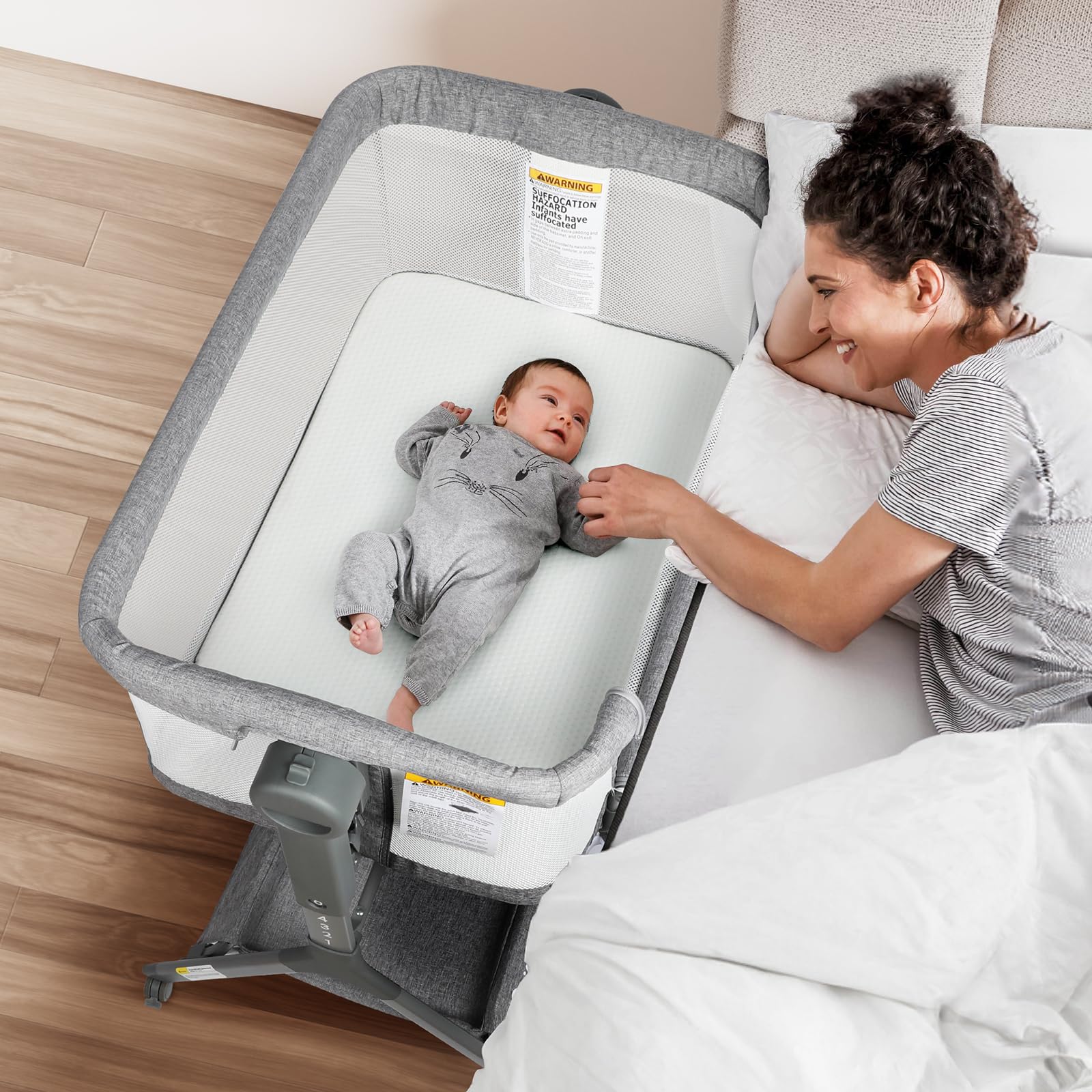 MUHDUH baby bassinet in standalone mode provides a safe sleep space with breathable mesh