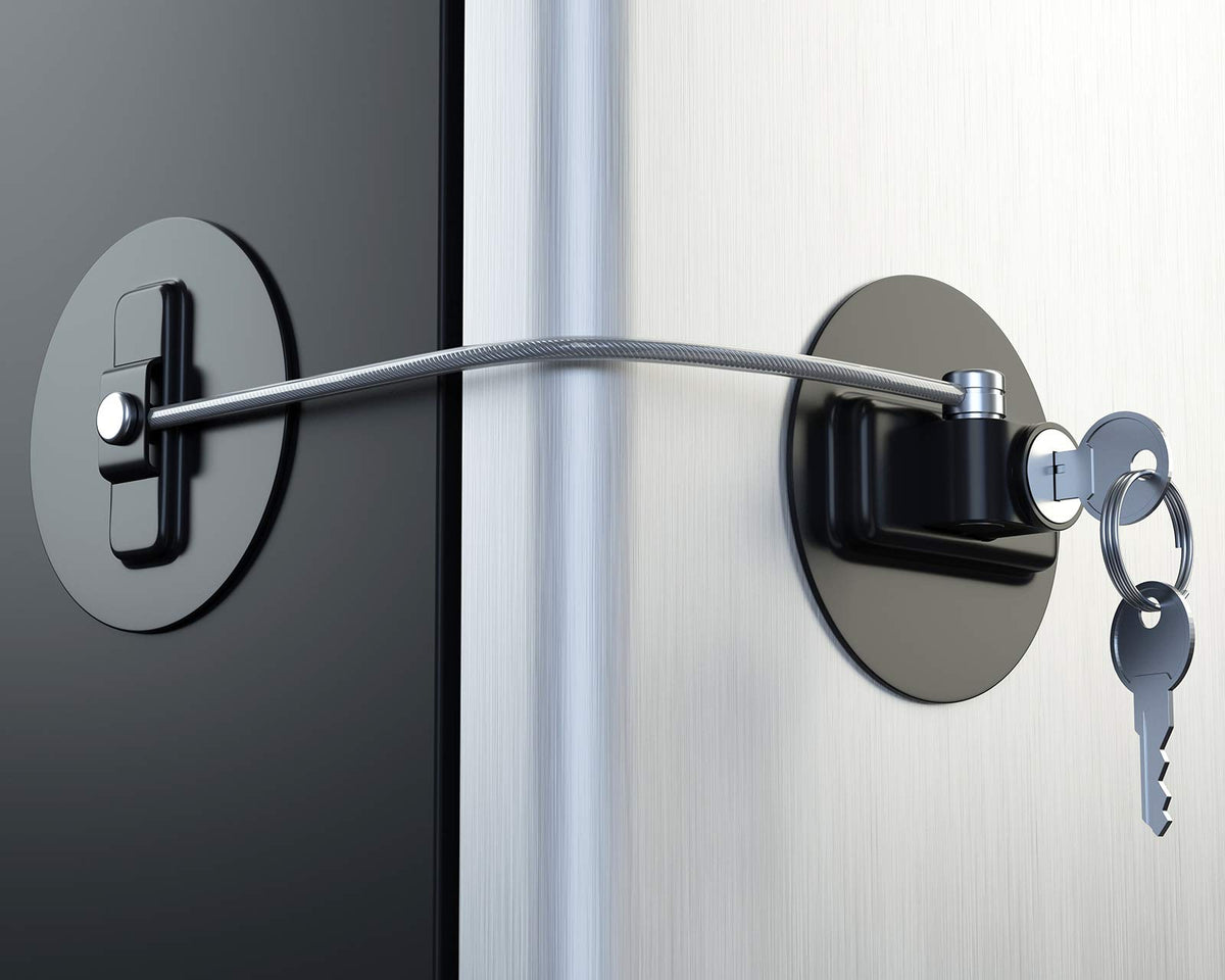 MUIN refrigerator lock front view highlights durable design for safe storage