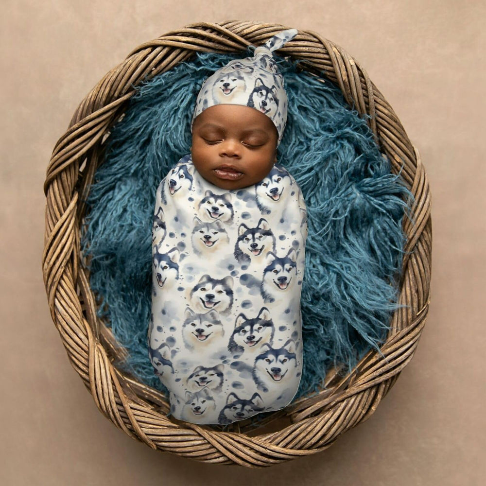 Muishi baby photography prop blanket enhances newborn shoots with charming patterns