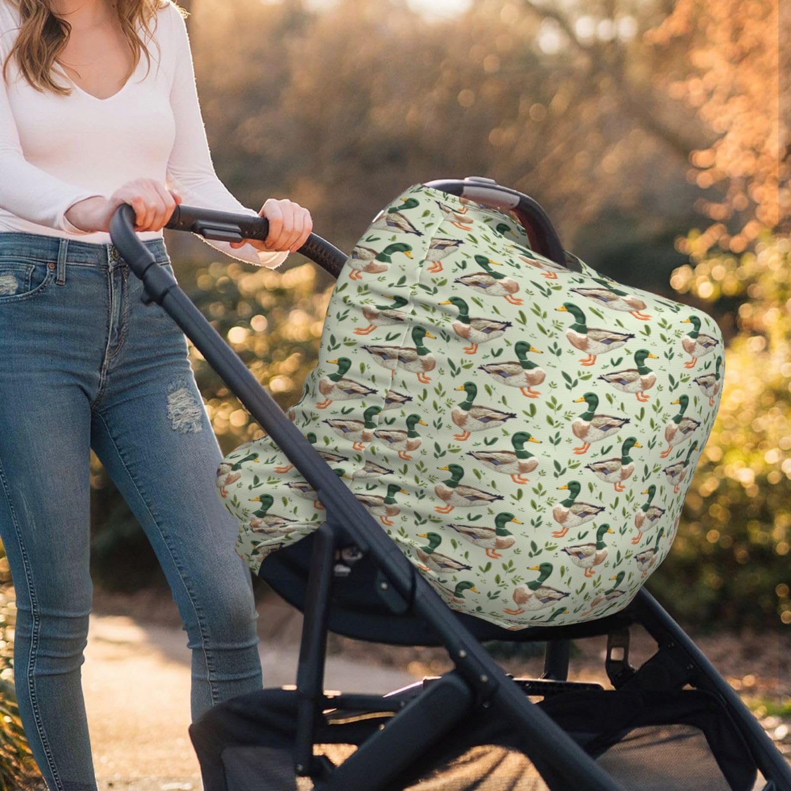 Muishi breastfeeding cover ensures a private, breathable space for nursing in public.
