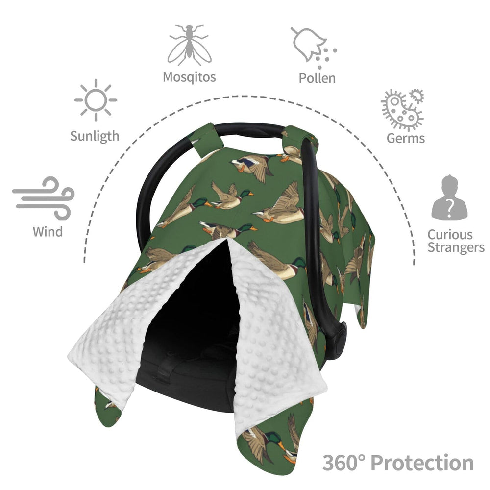 Muishi double-layer shield fits most car seats and doubles as a cozy blanket
