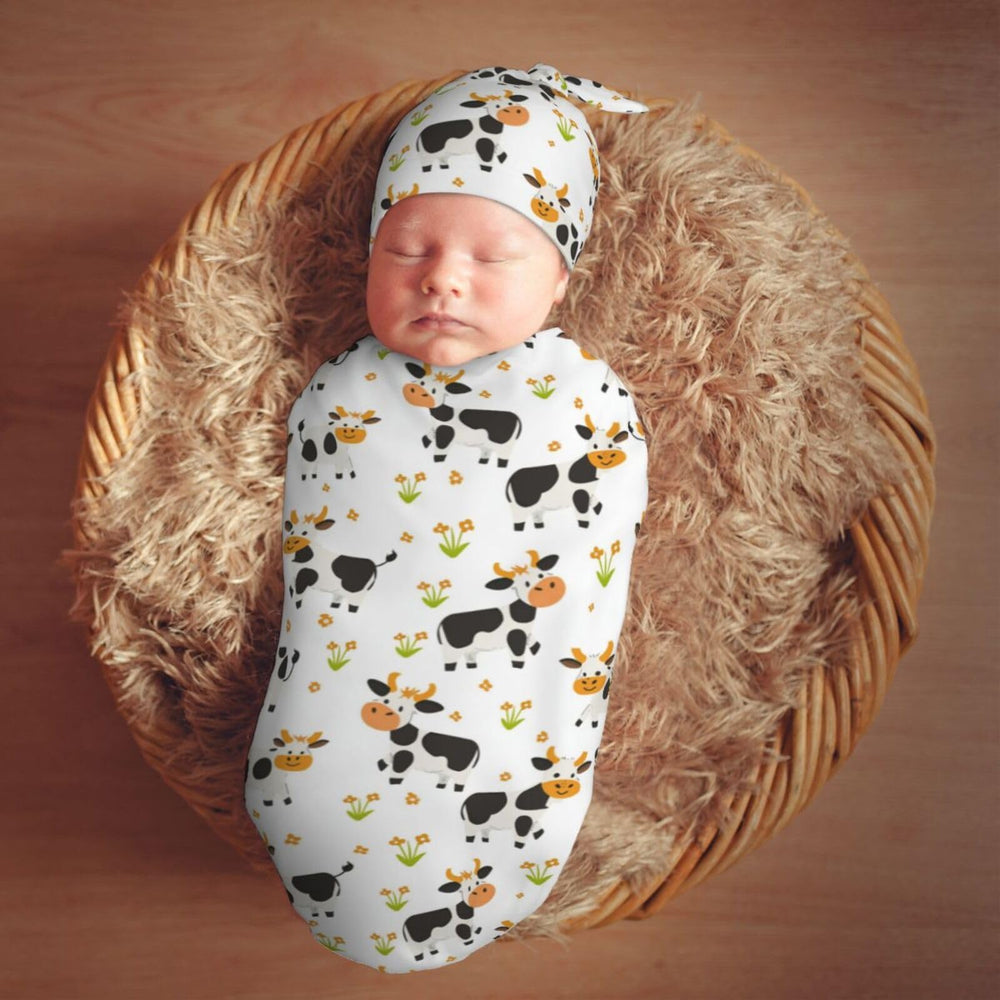 Muishi Farm multi-use set works as blanket, hospital wear, or sleeping bag