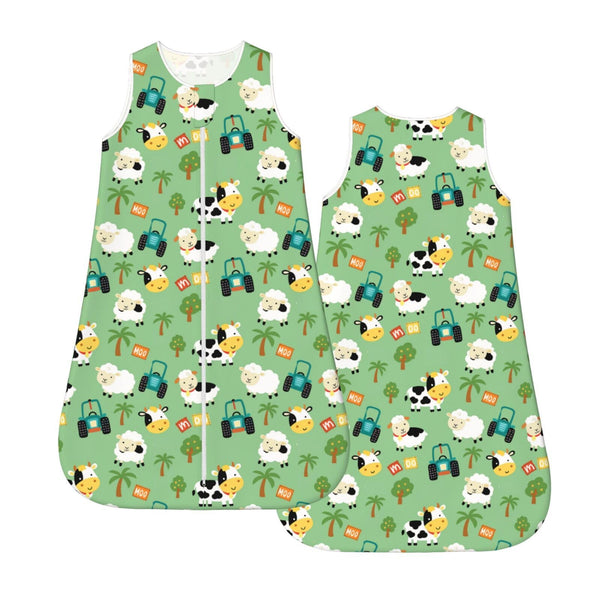 Muishi Funny Cow wearable blanket in use, cozy comfort for newborns