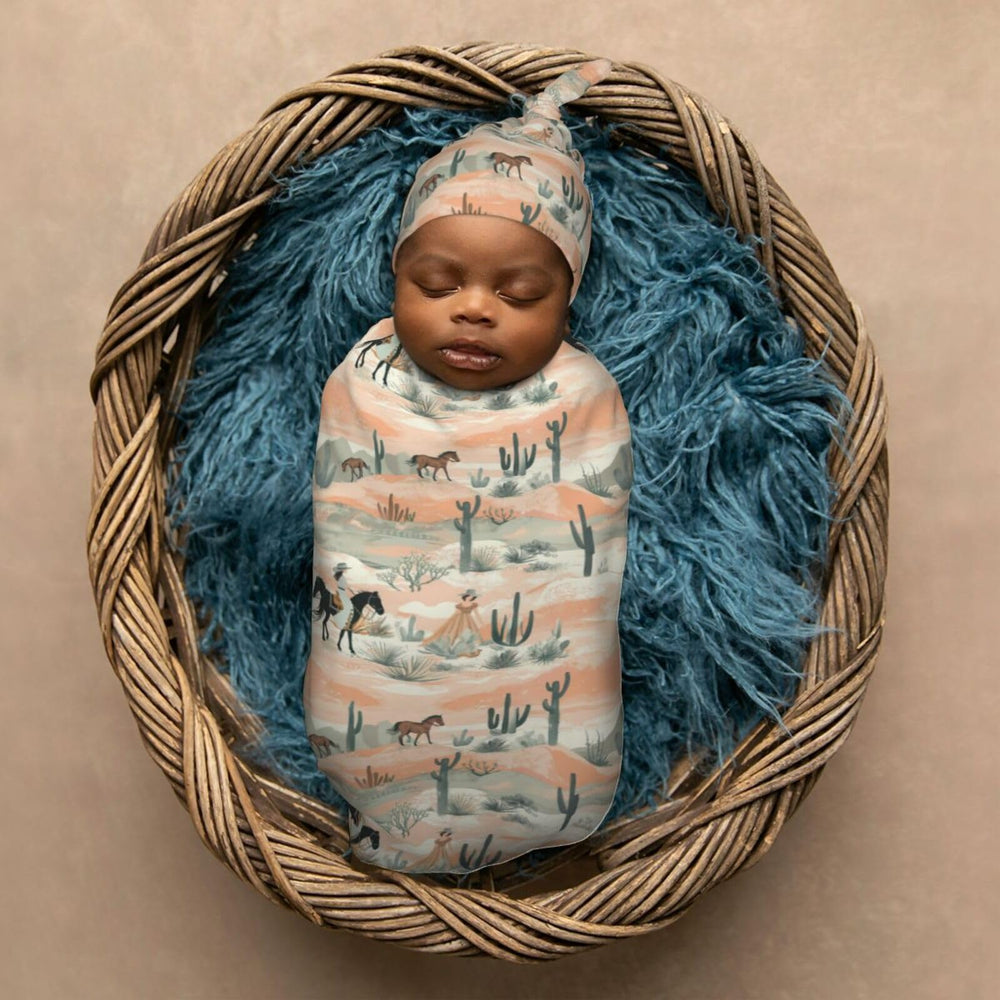 Muishi multi-use baby blanket for hospital wear and pajamas