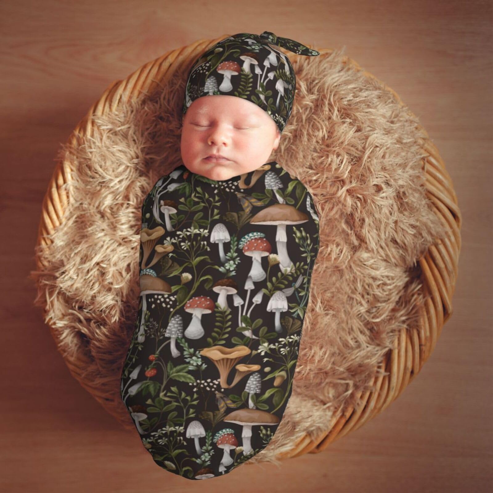 Muishi multiuse baby blanket suitable as swaddle or sleeping bag