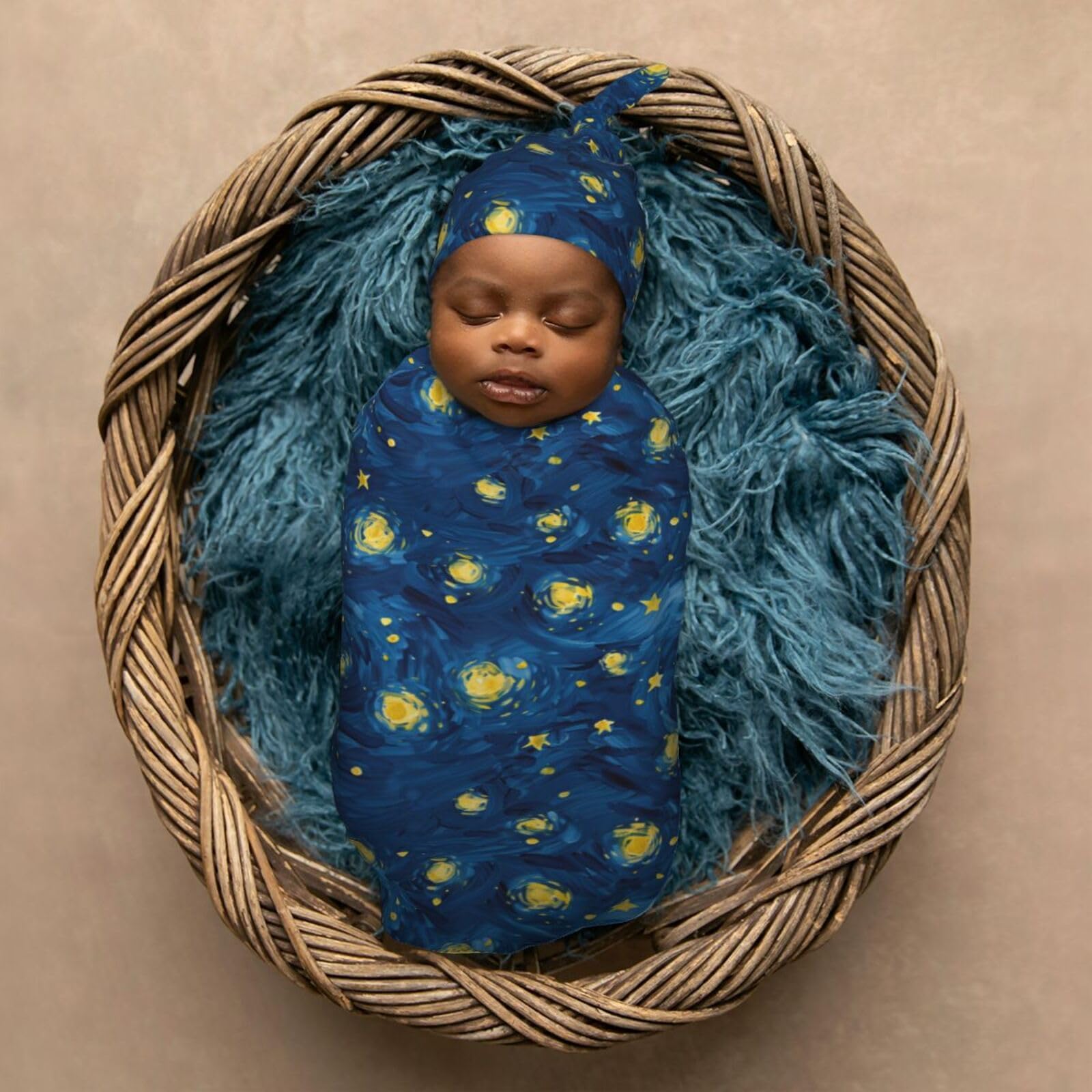 Muishi Star Night gift-ready set ideal for baby showers.