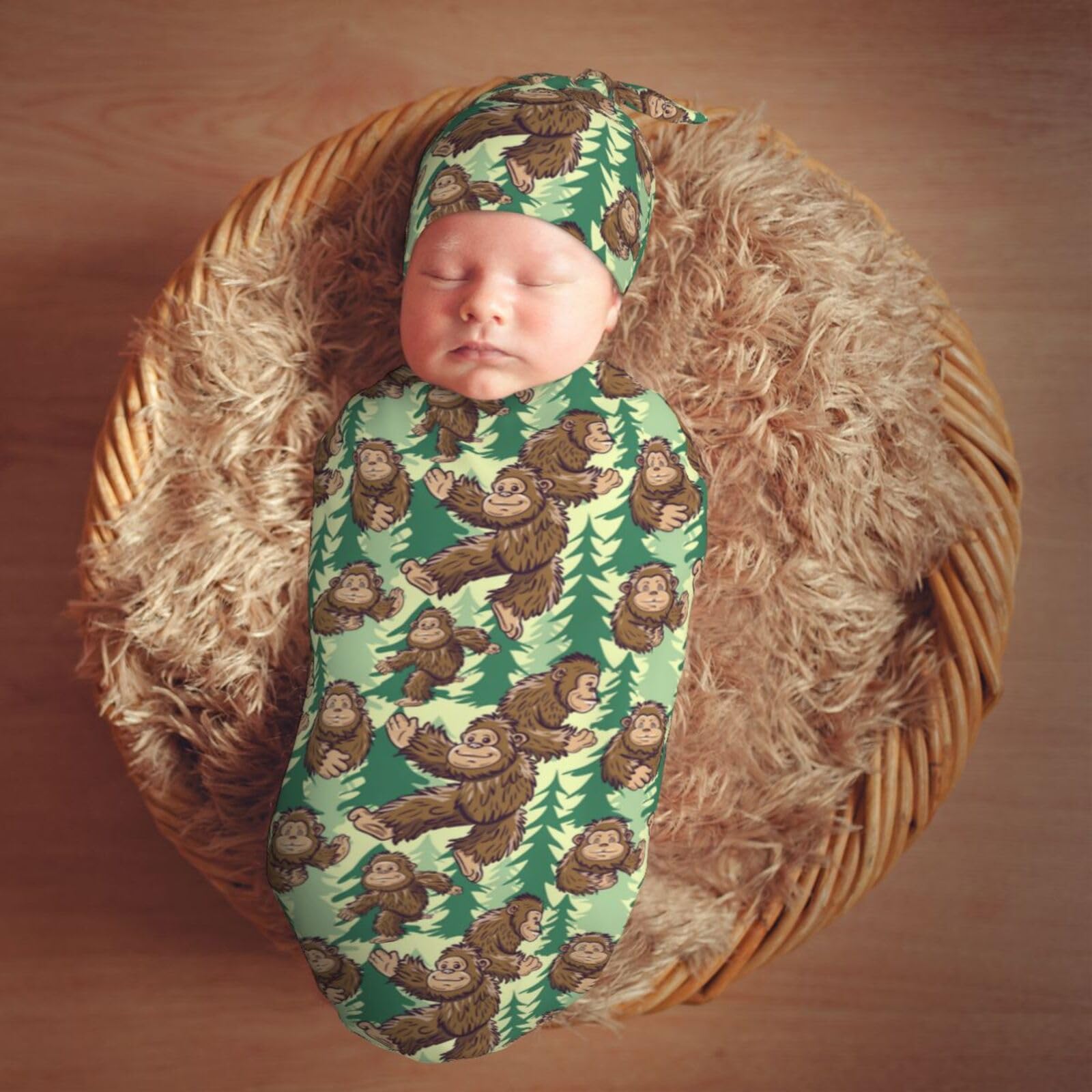 Muishi no-zip edge design protects delicate skin during swaddling