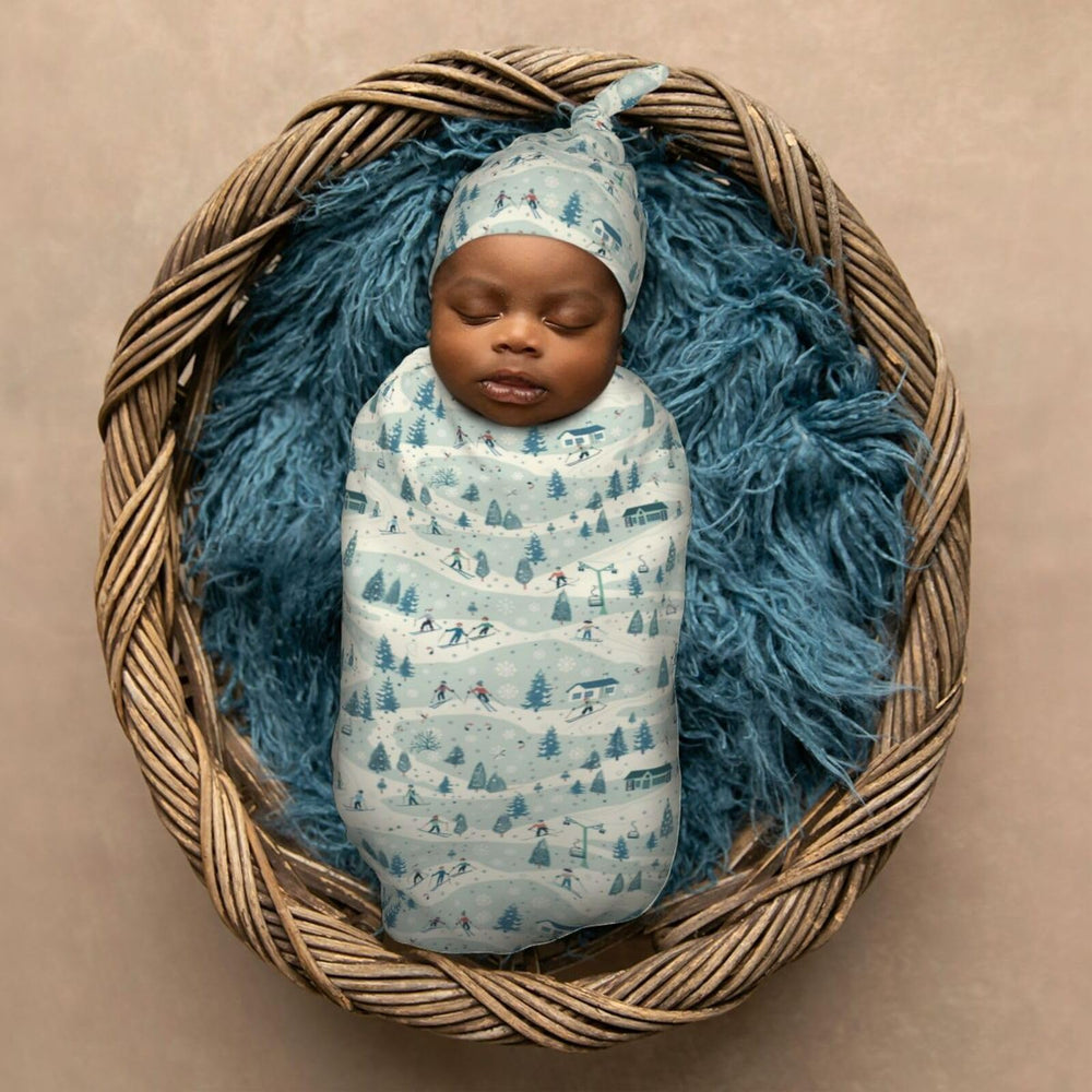 Muishi swaddle set multi-use image shows versatile applications