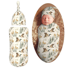 Muishi Vintage Mallard Ducks swaddle blanket with hat for newborn comfort and photo shoots.