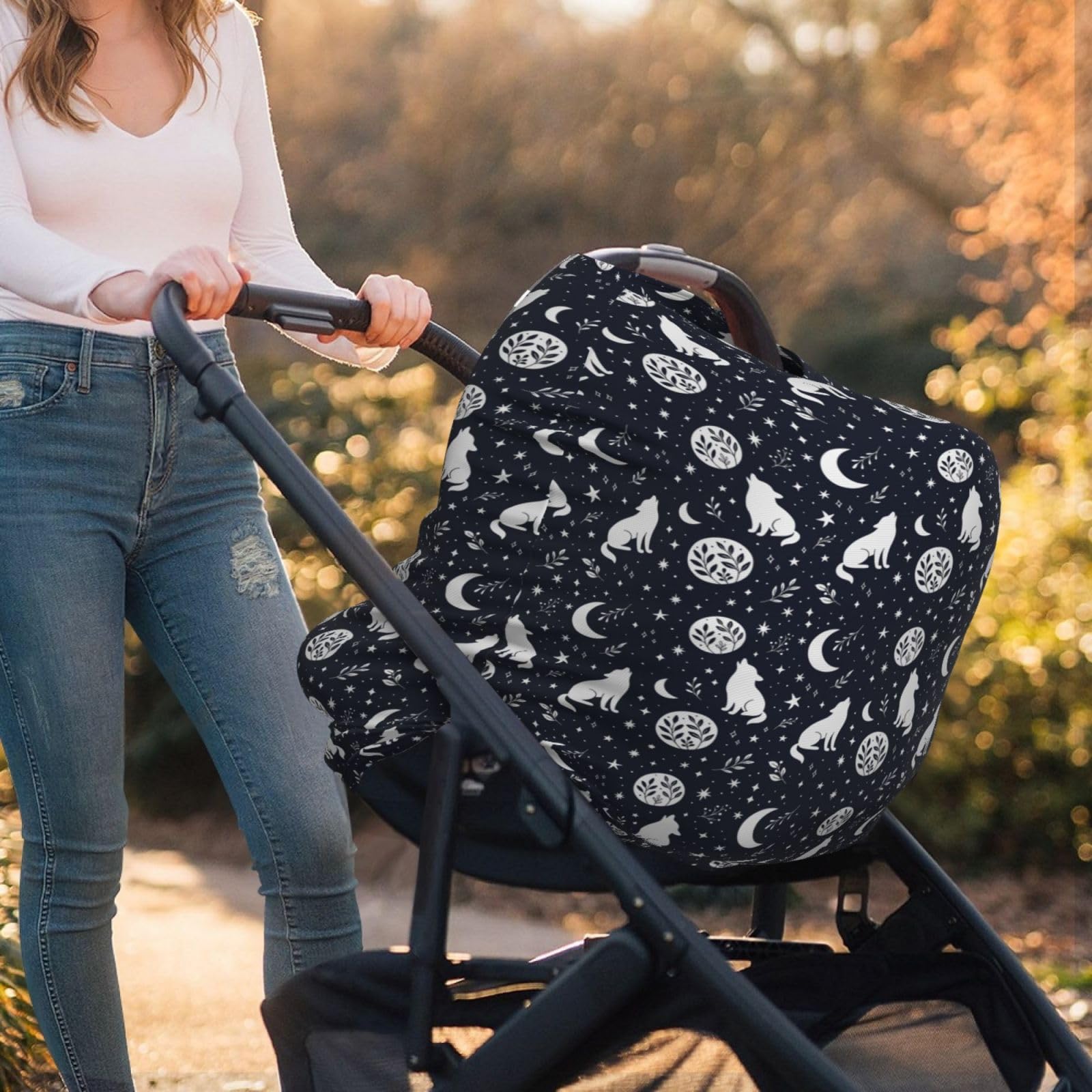 Muishi Wolf Star Moon stroller cover shields baby from wind and sun