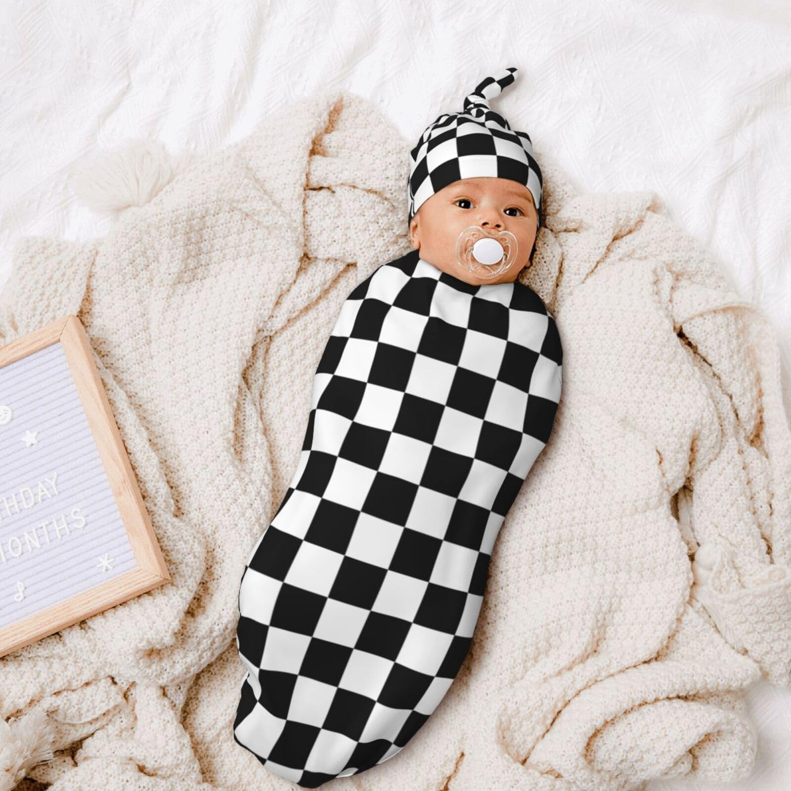 Muitanerkd four-season swaddle set offers year-round comfort for baby.