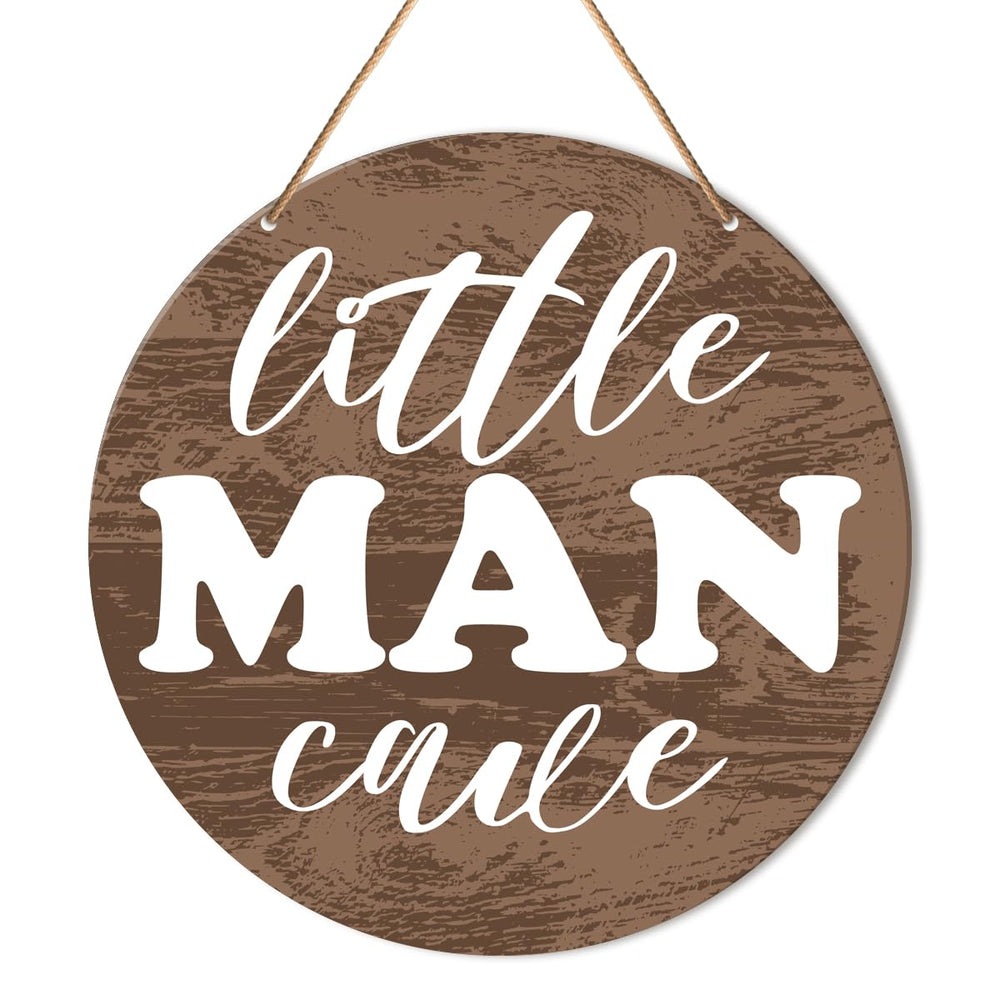 Muktoujaumai wood sign close-up shows durable craftsmanship for nurseries.