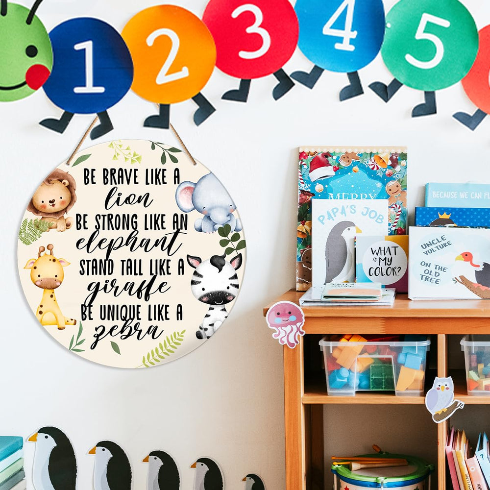 Muktoujaumai hanging rope display demonstrates easy placement and versatile nursery styling.