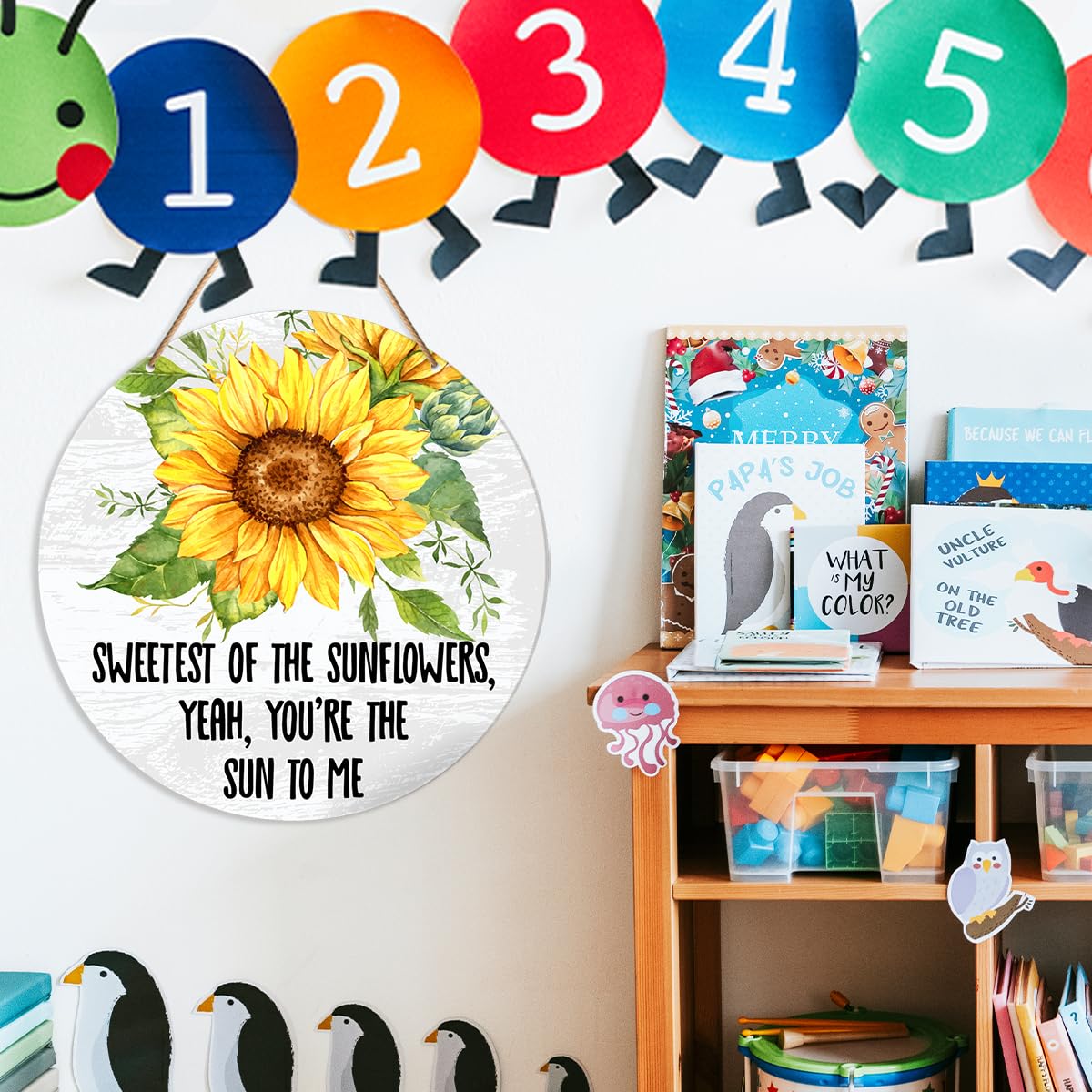 Muktoujaumai wooden sign for baby's room offers durable, odorless charm.