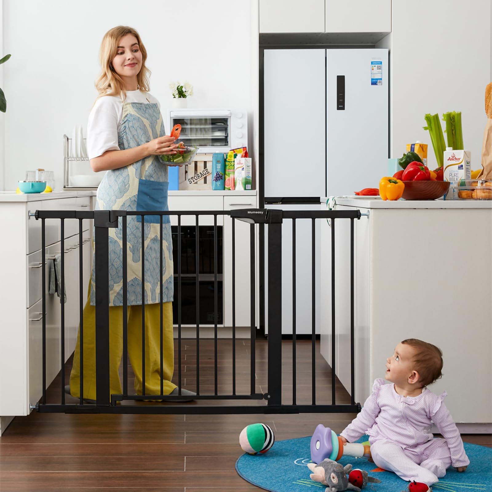 Mumeasy baby gate walk-through door open for easy stroller transfer